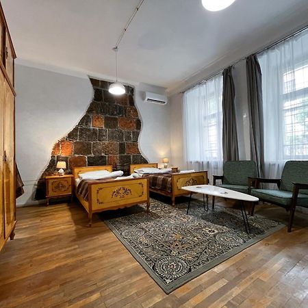 Apartments Pushkin Street Єреван Екстер'єр фото